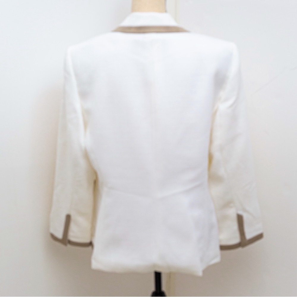 Tailored blazer jacket white tan khaki trim summer blazer Tahari 14 - Picture 3 of 15